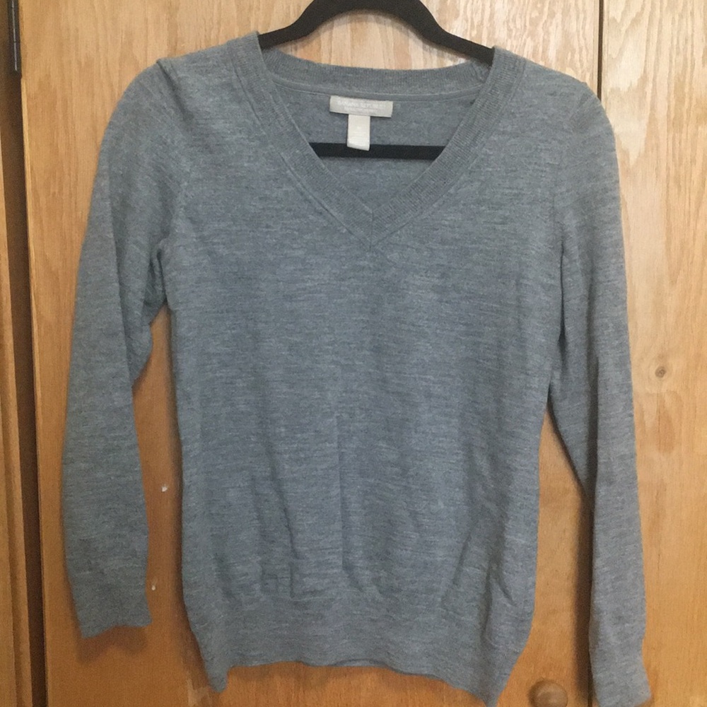 Grey sweater